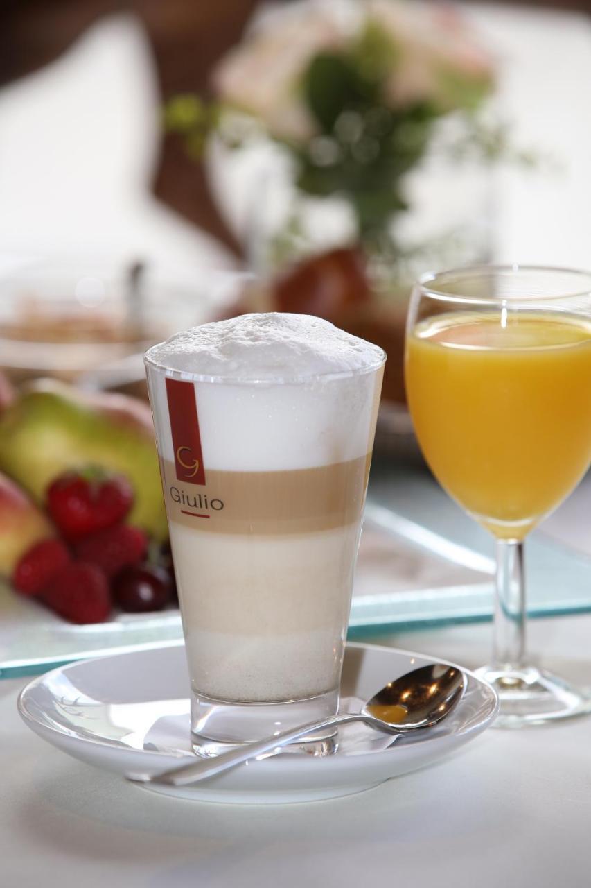Hotel Zum Weissen Roessel 왈도르프 외부 사진